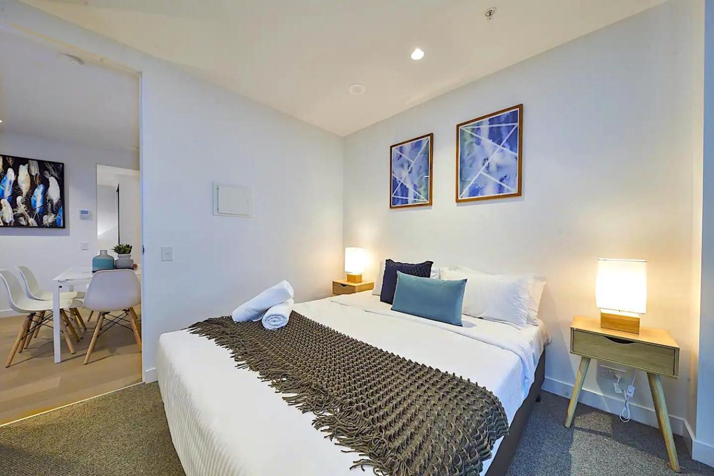Mega Style Apartments Victoria One Μελβούρνη Δωμάτιο φωτογραφία